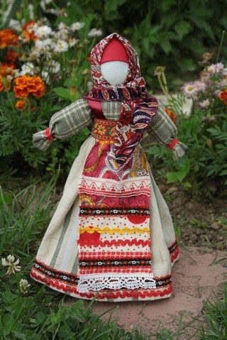 Почему обережные куклы принято делать без лица?