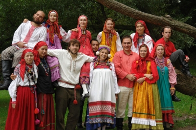 Цвета в русской традиционной культуре Цвета в русской традиционной культуре