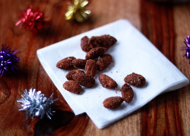 Миндаль в специях по-мароккански