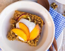 Овсяный пирог с кокосовыми сливками