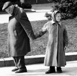 В РАЙ НЕ ПУСКАЮТ, КТО ПРЕДАЛ СВОИХ