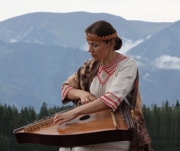 Почему на Руси запретило Гусли.