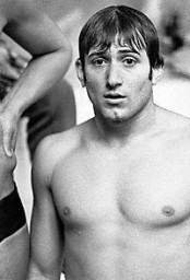 Стоит почитать каждому .