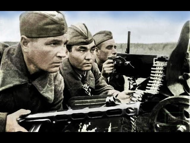 Советский солдат в бою.., Рэмбо отдыхает!