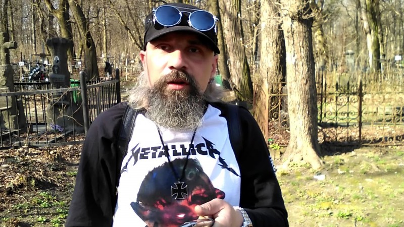 Экстрасенс говорит о боязни кладбища