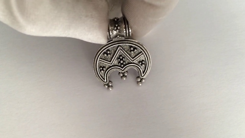 Лунница 23 мм  Славянский оберег  Серебро 925  obereg1000 ru