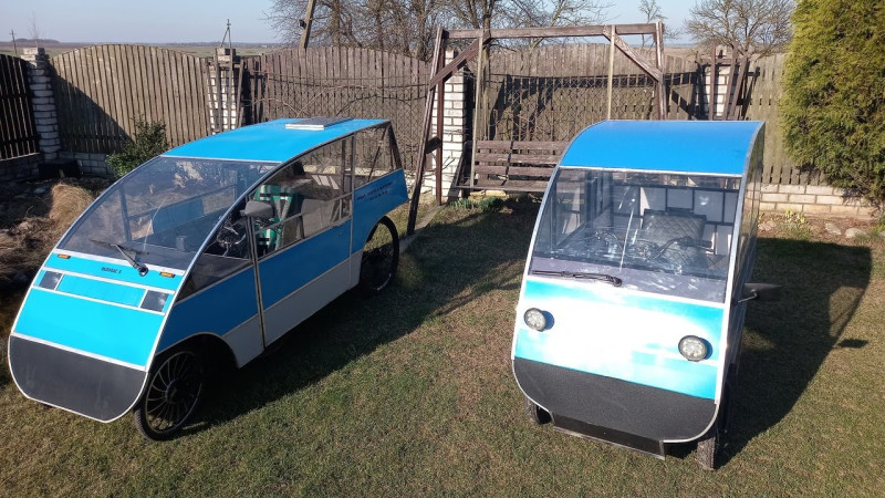 Белорусский веломобиль, прокатился на почту. Belarusian velomobile took a ride to the post office.