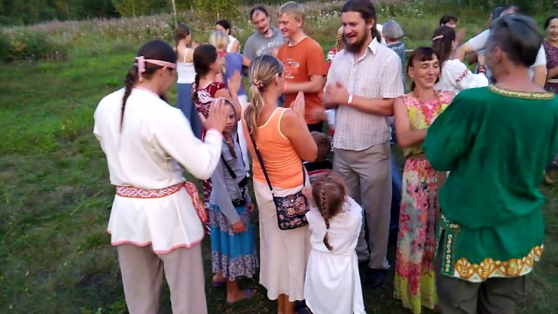 Хороводная игра На горенке на семинаре Родовая нить в ПРП Радосвет