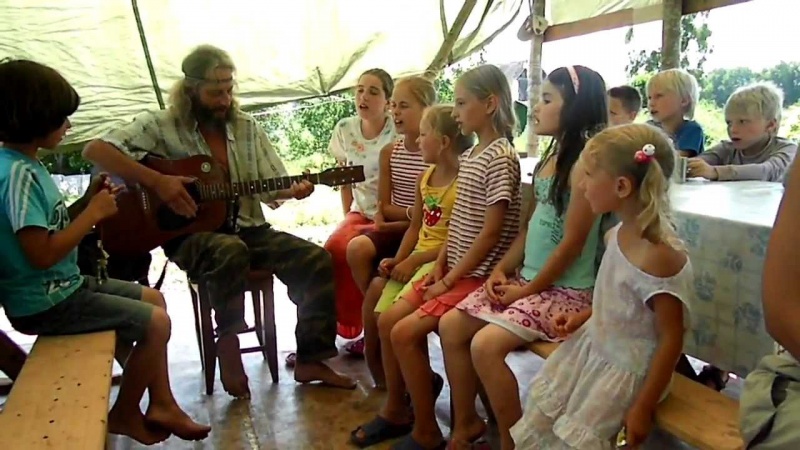 ПОЗИТИВ!!! Исполнение песни Емелина детьми!