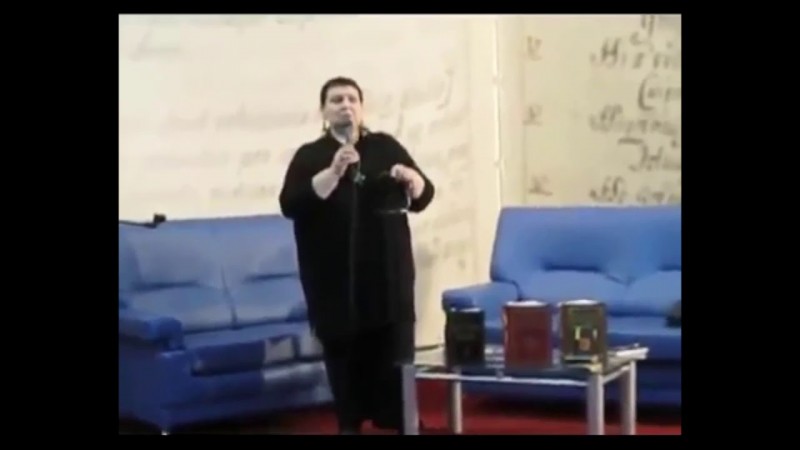 Светлана Жарникова.  Москва ВВЦ март 2011г