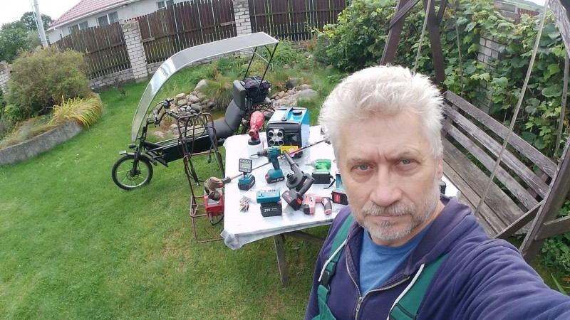 Инструменты для производства белорусских веломобилей