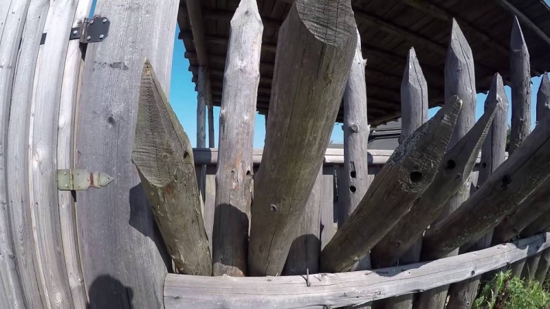 Экспедиция "Влюблённые в Россию". Серия 1. День 3, Славянский Кремль.