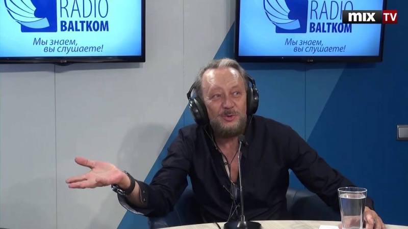 Профессиональный путешественник Виталий Сундаков в программе "Разворот". MIX TV